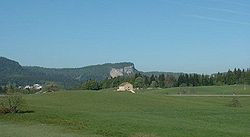 Vue du mont Fier depuis Prémanon.
