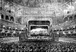 L'intérieur du Teatro Dal Verme vers 1875