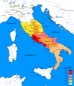 Carte de l'Italie. Rome s'étend d'abord sur le Latium, puis sur les Appenins, l'Italie du Sud et enfin l'Étrurie.