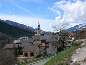 Vue du village de Bellentre