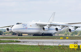 An-225 Mriya 4.jpg