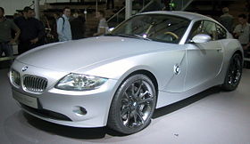 BMW-Z4 diagonal front at IAA 2005.jpg