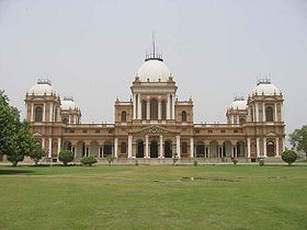 Bahawalpur Nur Mahal.jpeg