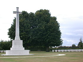 Bretteville-sur-Laize Cemetery Cross of Sacrifice.jpg
