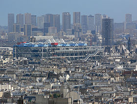 Centre Georges-Pompidou vu du Montmartre.jpg