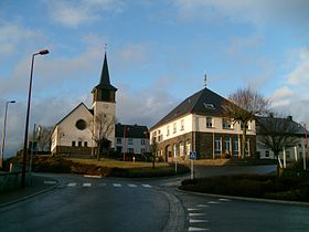 L'église et la maison communale