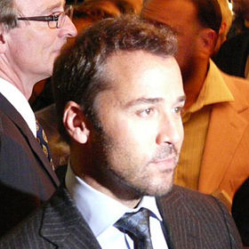 Jeremy Piven at RocknRolla.jpg