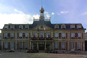 L'hôtel de ville de Maisons-Alfort.