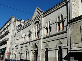 La façade principale de la loge maçonnique de Périgueux