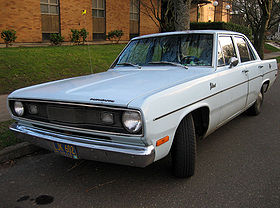 Plymouth Valiant 1970.jpg