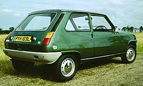 Renault 5TL rear three quarters 1972.jpg