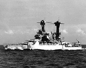 USS Tennessee BB-43 underway.jpg