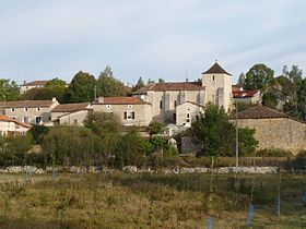 Vue du bourg depuis le Sonsonnette