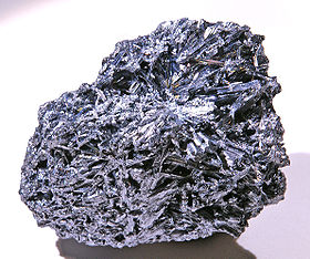 Zinkenite: Mine  de Monserrat, Antequera, Oruro, Bolivie (5.2 x 4.1 cm)