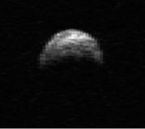 Accéder aux informations sur cette image nommée Asteroid 2005 YU55.jpg.