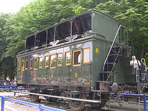  Voiture Ouest à impériale B4C4½ lors de l'exposition« Train capitale » en juin 2003.