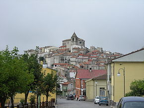 Schiavi di abruzzo view from purgatorio.JPG