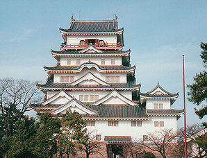Fukuyama castle the keep.jpg
