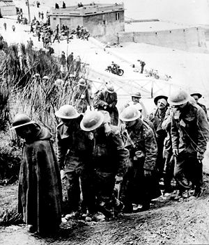 British prisoners at Dunkerque, France.jpg