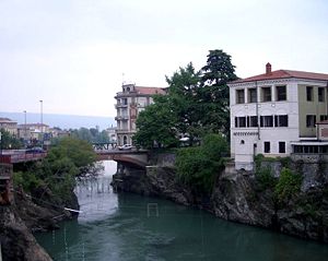 Ivrea veduta dora.jpg