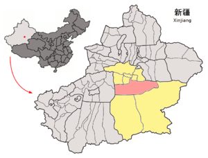 Localisation du xian de Yuli (en rose) dans la préfecture de Bayin'gholin (en jaune)