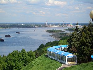 Bor : une ville industrielle au bord de la Volga, face à Nijni Novgorod.