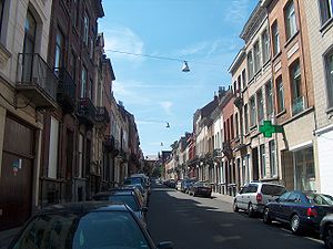 La rue de l'Est en montant vers la chaussée de Haecht